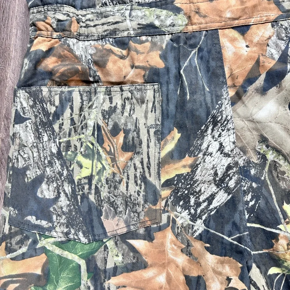 RedHead Camouflage Insulated Overalls zippers down both legs size XL - Picture 10 of 10